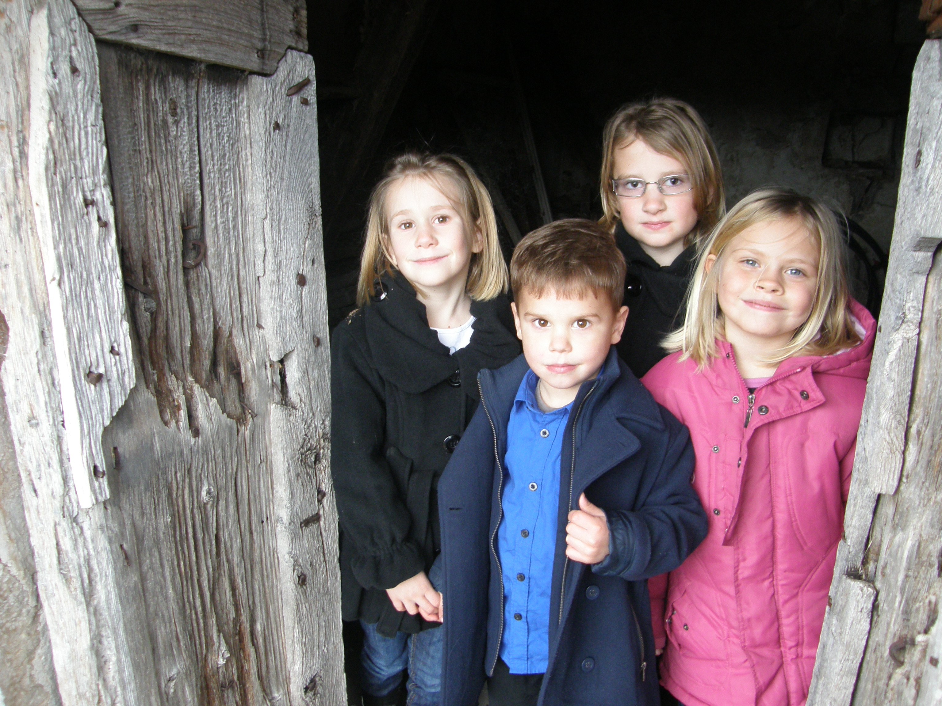 The delightful children of Kostanje - showing me their 'cubby house'